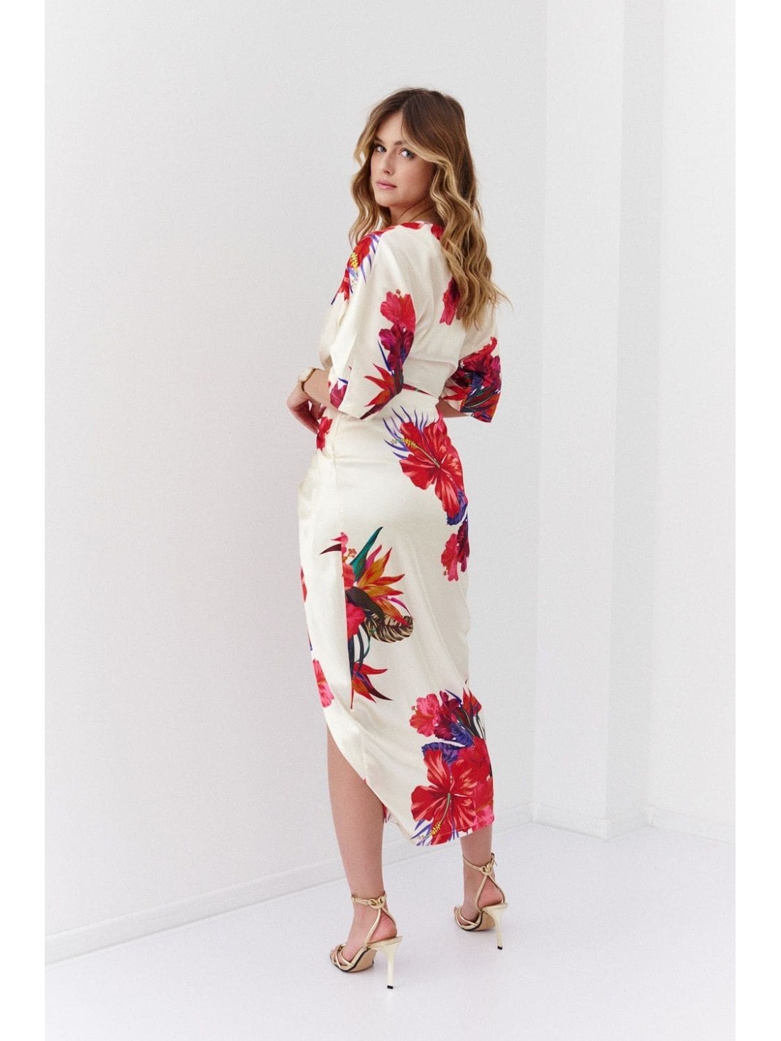 Satin tulip dress with flowers, cream and red 32750 - Online store - Boutique